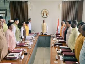 Read more about the article शिवराज कैबिनेट के बड़े फैसले, प्रतियोगी परीक्षाओं के लिए अब देनी होगी वन टाइम फीस