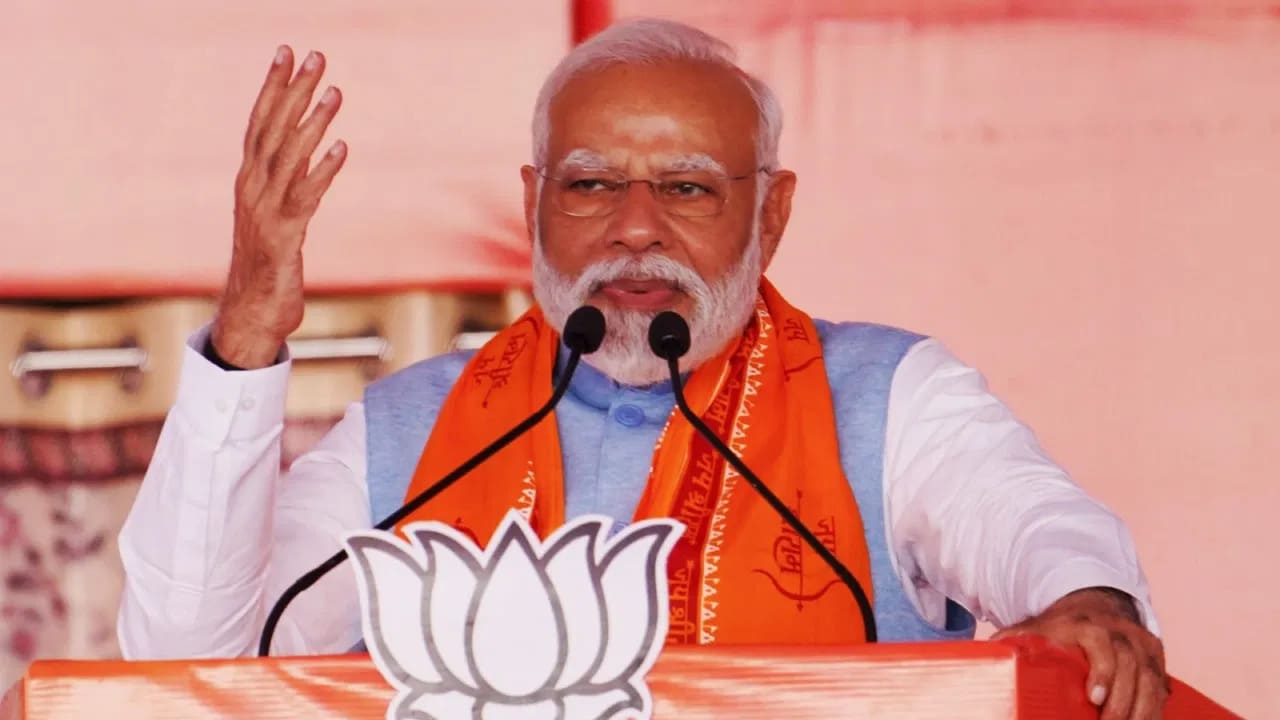 You are currently viewing PM मोदी ने फ्री राशन योजना को अगले 5 साल तक बढ़ाने का वादा किया