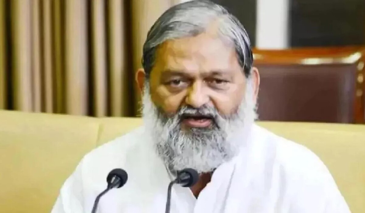 Read more about the article Haryana News: ‘पहले कहते थे मैं लड़ूंगा, अब लड़ूंगा…’; Anil Vij ने Hooda के बहाने Congress को निशाना बनाया