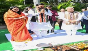 Haryana News: क्यों हो गया मुख्यमंत्री Saini के गुरु Manohar Lal की सीट जीतना चुनौती? जानें विपक्ष की गेम प्लान