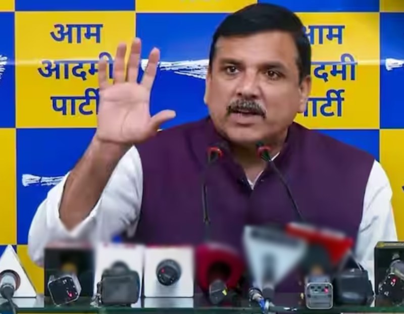 You are currently viewing मुख्यमंत्री केजरीवाल पर हमले की साजिश रच रहा पीएमओ : संजय सिंह