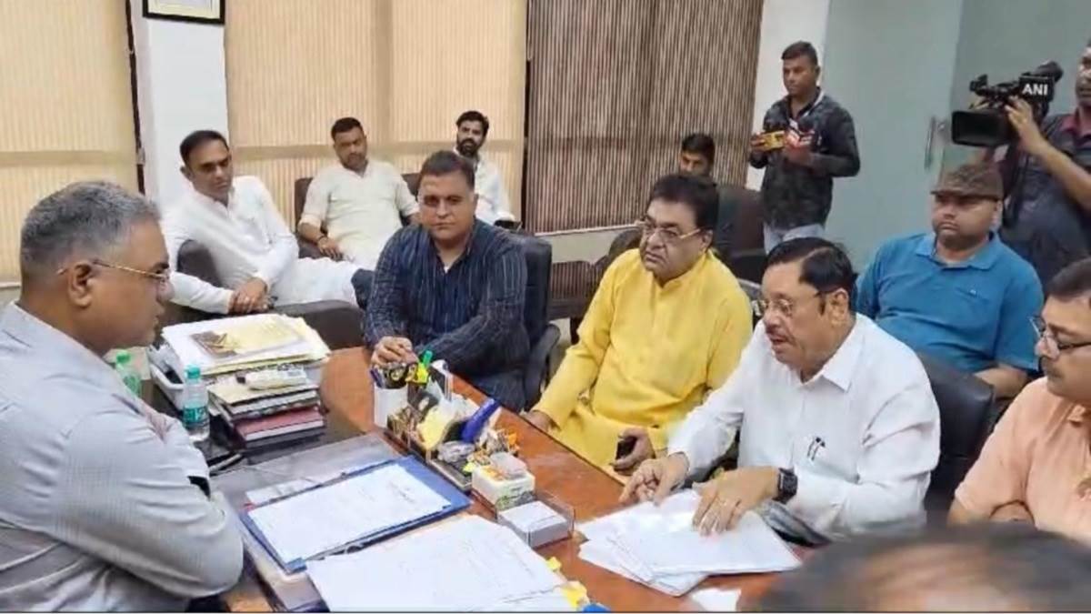 You are currently viewing कांग्रेस का आरोप, जीतू पटवारी के फोन को हैक किया गया, पेगासस से कर रहे जासूसी