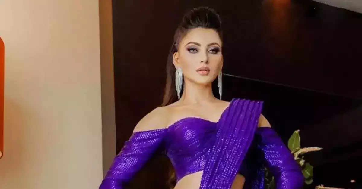 You are currently viewing शूटिंग के दौरान हुआ हादसा, अस्पताल में भर्ती हुईं उर्वशी रौतेला