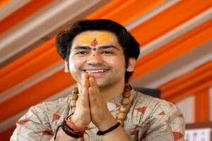 Read more about the article छतरपुर पथराव मामले पर पंडित धीरेंद्र कृष्ण शास्त्री ने दी अपनी प्रतिक्रिया , बोले – “भारत को भारत ही रहने दीजिए, इसे बांग्लादेश मत बनाइए”