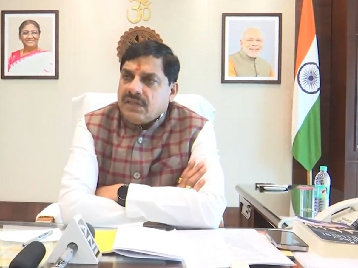 Read more about the article MP सरकार का OBC आरक्षण को लेकर बड़ा फैसला: 27% OBC आरक्षण पर सुप्रीम कोर्ट में हलफनामा दाखिल करेगी MP सरकार, आवेदन की प्रक्रिया तेज करने के लिए सीएम मोहन यादव ने दिए निर्देश