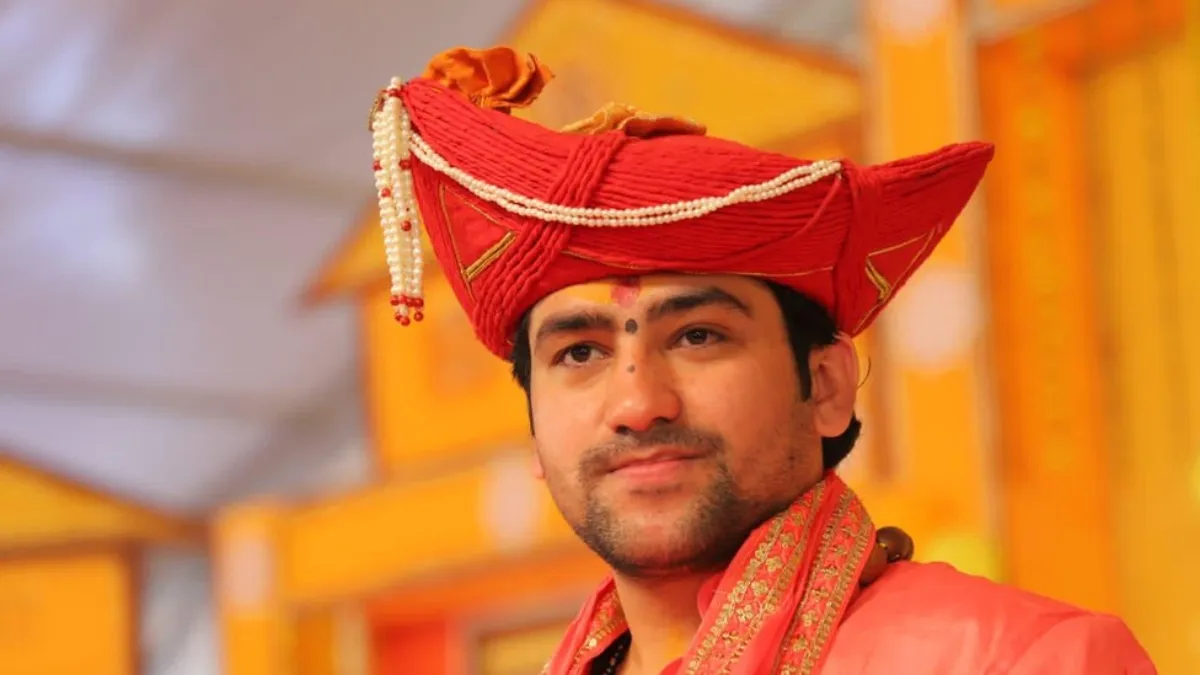 You are currently viewing महाकुंभ भगदड़ पर बागेश्वर बाबा का सनसनीखेज बयान, बोले – “कोई मरा नहीं है, सबको मोक्ष मिला” – राजनीतिक गलियारों में हलचल!