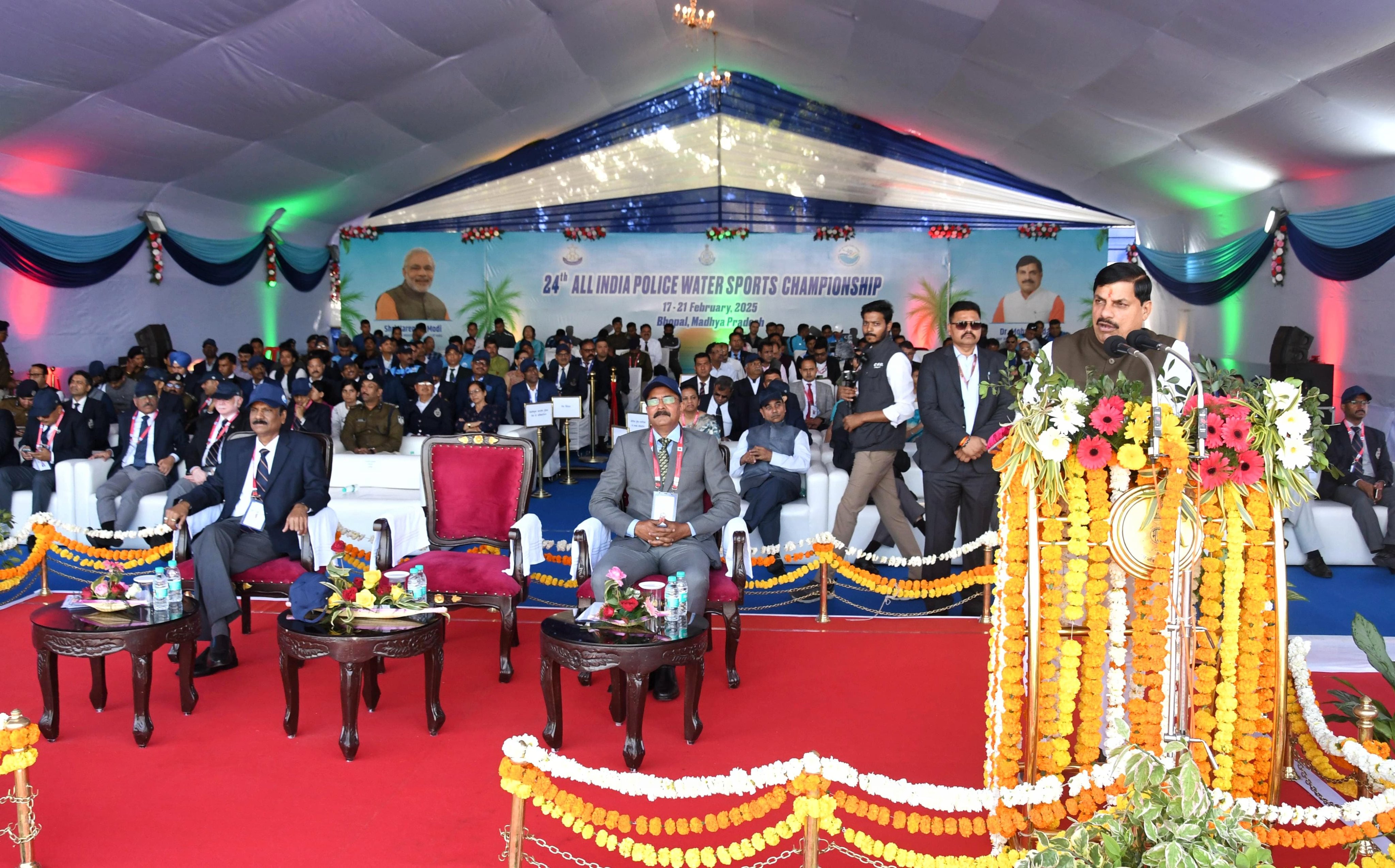 You are currently viewing भोपाल में 24वीं अखिल भारतीय पुलिस वाटर स्पोर्ट्स प्रतियोगिता का भव्य आगाज: मुख्यमंत्री डॉ. मोहन यादव ने किया शुभारंभ, देशभर के खिलाड़ियों को दी शुभकामनाएं