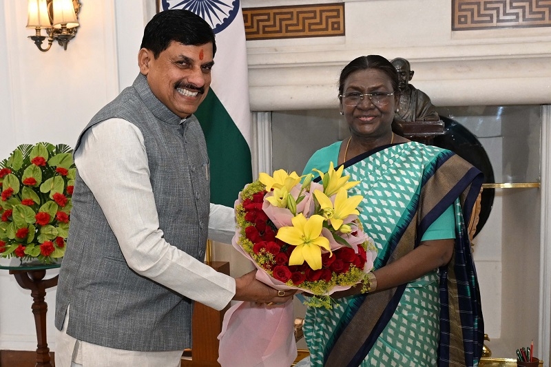 You are currently viewing दिल्ली में मुख्यमंत्री मोहन यादव की ऐतिहासिक भेंट, विक्रमोत्सव के लिए राष्ट्रपति को दिया आमंत्रण; केंद्रीय गृह मंत्री अमित शाह से भी की मुलाकात