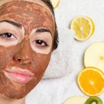 गर्मियों में दमकती त्वचा के लिए अपनाएं मुल्तानी मिट्टी और गुलाब जल – स्किन केयर का नैचुरल फॉर्मूला!