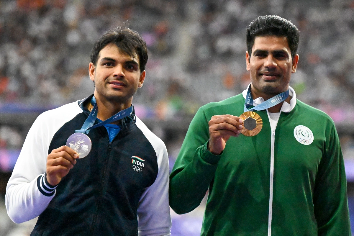 You are currently viewing पाकिस्तान के अरशद नदीम को क्लासिक टूर्नामेंट में बुलाने पर नीरज चोपड़ा ने दी सफाई, कहा – पहलगाम हमले से दो दिन पहले भेजा गया था इनविटेशन; नीरज बोले – देशहित हमेशा पहले!