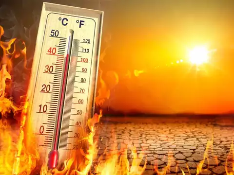 You are currently viewing तपती ज़मीन, जलता आसमान! प्रदेश में गर्मी ने तोड़े सारे रिकॉर्ड, मध्यप्रदेश में लू का कहर; 30 जिलों में अलर्ट जारी