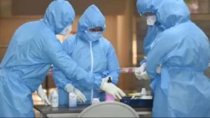 Read more about the article देश में फिर बढ़ने लगे कोरोना के मामले: नए वैरिएंट्स के एक हफ्ते में मिले 787 नए मरीज, 11 की मौत; JN.1 वैरिएंट बना चिंता का कारण!