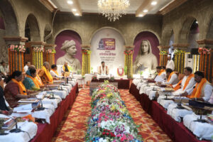 Read more about the article राजवाड़ा दरबार से विकास की गूंज: कैबिनेट बैठक में मुख्यमंत्री ने लिए जनहित में बड़े फैसले, स्वच्छता मिशन को बढ़ाकर 2028 तक किया गया विस्तारित,  वर्किंग वूमन के लिए 4 शहरों में बनेंगे हाईटेक हॉस्टल