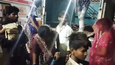 You are currently viewing विदिशा के सिरोंज में दर्दनाक हादसा: बारात से लौट रहे पिकअप वाहन के पलटने से 4 की मौत, कई घायल; शादी की खुशियां मातम में बदलीं!