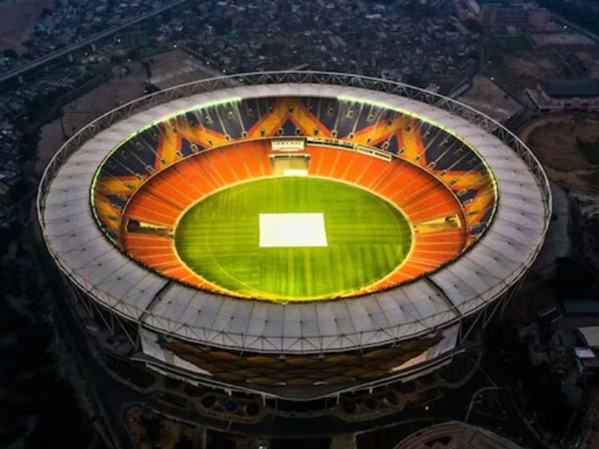 You are currently viewing IPL 2025 Final कल: अहमदाबाद के नरेंद्र मोदी स्टेडियम में खेला जाएगा मुकाबला, ‘ऑपरेशन सिंदूर’ थीम के साथ सेना को समर्पित होगी क्लोजिंग सेरेमनी!