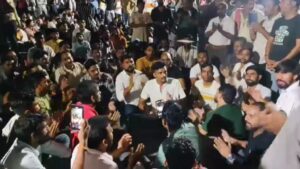 Read more about the article हरदा में 18 लाख की हीरा ठगी पर बवाल: करणी सेना कार्यकर्ताओं ने किया बड़ा प्रदर्शन, पुलिस ने किया लाठीचार्ज; करणी सेना जिलाध्यक्ष समेत चार गिरफ्तार, कई पर केस दर्ज!