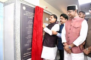 Read more about the article भोपाल में स्वास्थ्य सुविधाओं की नई क्रांति: गांधी मेडिकल कॉलेज में शुरू हुई हाई-टेक CT और MRI सेवाएँ, मुख्यमंत्री डॉ. मोहन यादव ने किया लोकार्पण!