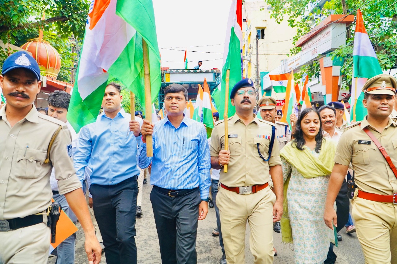 You are currently viewing हर घर तिरंगा केवल एक अभियान नहीं बल्कि हजारों स्वतंत्रता संग्राम सेनानियों के प्रति सच्ची श्रद्धांजलि