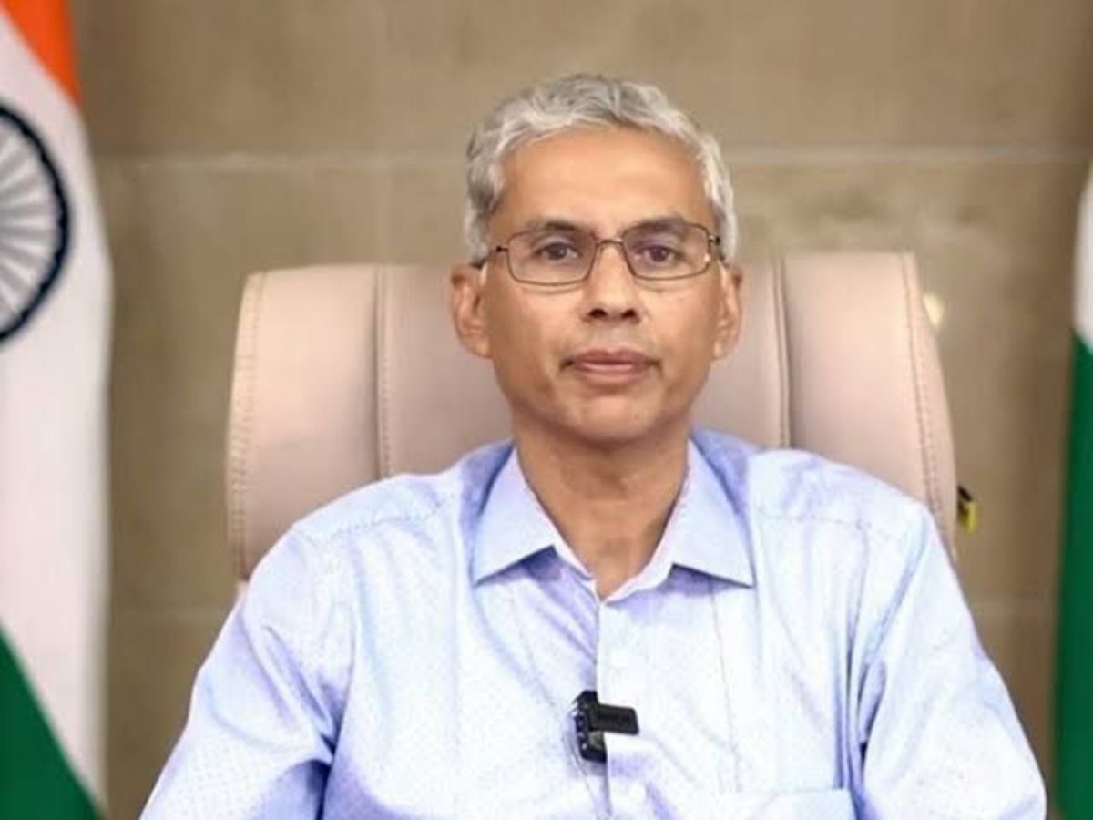 You are currently viewing मध्यप्रदेश में मुख्य सचिव की कुर्सी पर असमंजस, दो आईएएस अफसरों की पदोन्नति दांव पर; पीएम मोदी के दौरे के बाद साफ होगी तस्वीर!