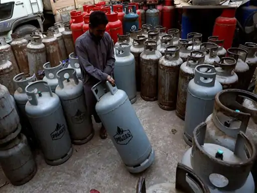 Read more about the article पाकिस्तान की घटिया हरकतें जारी, भारत डिप्लोमैट्स को टारगेट बना रहा इस्लामाबाद