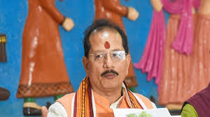 Read more about the article डिप्टी CM विजय सिन्हा पर दो वोटर ID रखने का आरोप, बिहार की राजनीति में नया विवाद: तेजस्वी यादव का आरोप – विजय सिन्हा ने किया चुनावी नियमों का उल्लंघन, चुनाव आयोग पर भी उठे सवाल!