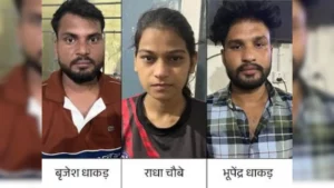 Read more about the article बल्ब होल्डर में छिपा कैमरा, कपल्स बने शिकार: ग्वालियर पुलिस ने किया बड़ा खुलासा, इंजीनियरिंग स्टूडेंट बनी ब्लैकमेलिंग गैंग की मास्टरमाइंड; बॉयफ्रेंड के साथ मिलकर चलाती थी रैकेट!