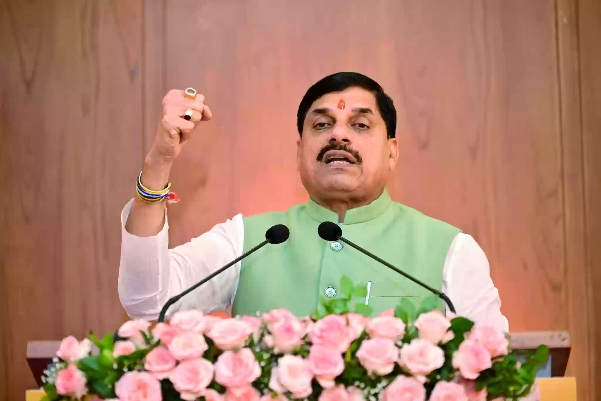 You are currently viewing मध्यप्रदेश में ‘आदिवासी हिंदू हैं या नहीं’ का विवाद: सीएम डॉ. मोहन यादव के बयान पर गोंडवाना गणतंत्र पार्टी और कांग्रेस नेताओं ने दी तीखी प्रतिक्रिया, काकोड़िया ने कहा – ‘CM इतिहास नहीं जानते, गोंडवाना आकर पढ़ लें’