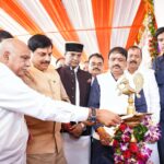 भोपाल में सांसद खेल महोत्सव का आगाज, CM मोहन यादव बोले – “हर घर से खिलाड़ी, हर गांव से चैम्पियन निकले”; 71 हजार खिलाड़ियों ने की महोत्सव में  भागीदारी!