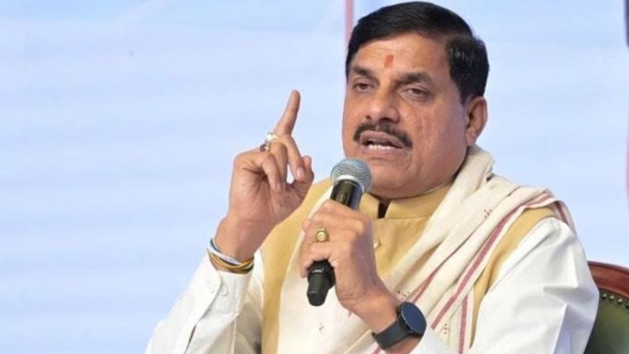 You are currently viewing MP News: छिंदवाड़ा में बच्चों की मौत के मामले में CM मोहन यादव का बड़ा एक्शन, 3 ड्रग अधिकारी सस्पेंड, एक का ट्रांसफर