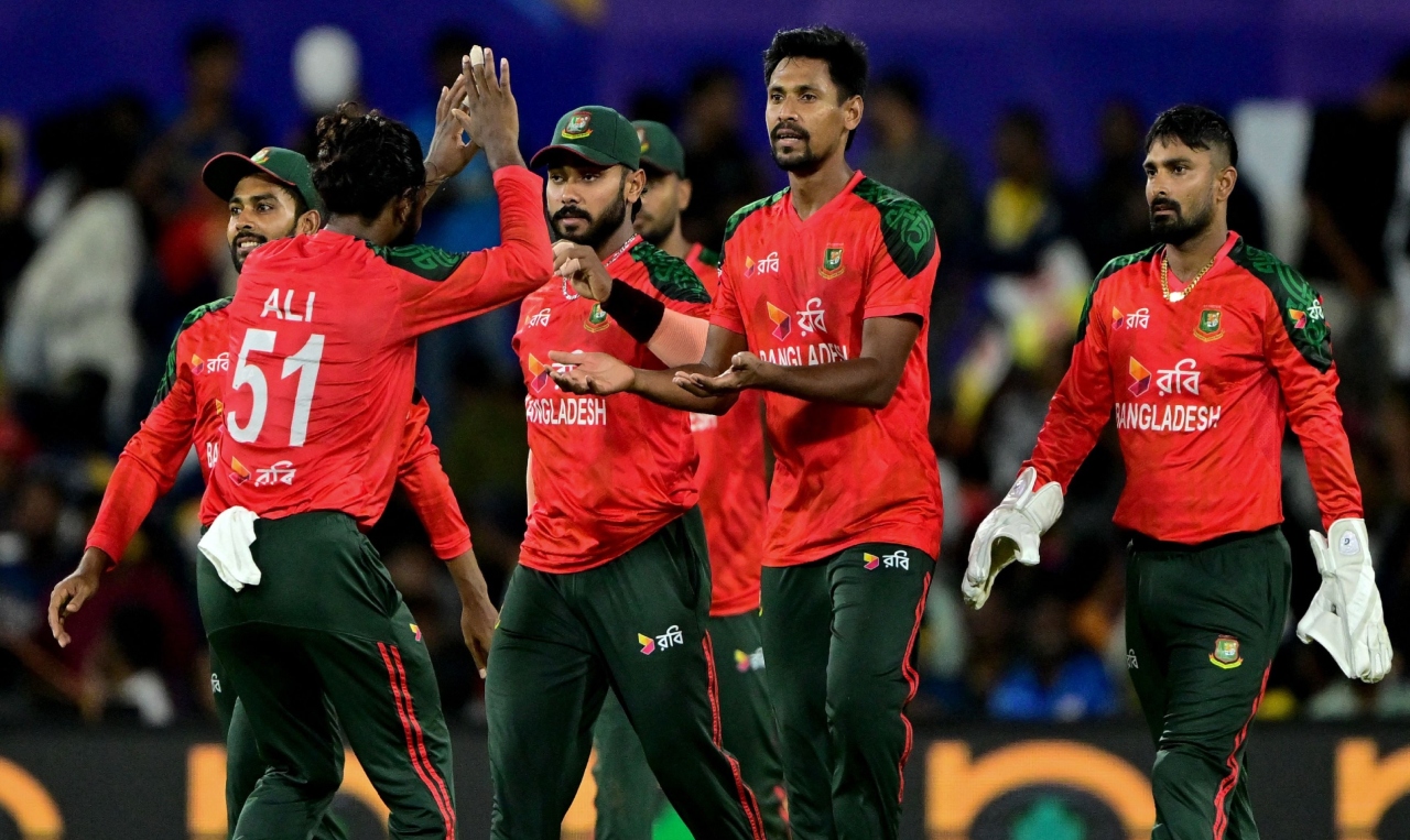 You are currently viewing बांग्लादेश को वर्ल्ड कप खेलने भारत आना ही होगा, नहीं तो कटेंगे अंक, ICC की BCB को दो टूक