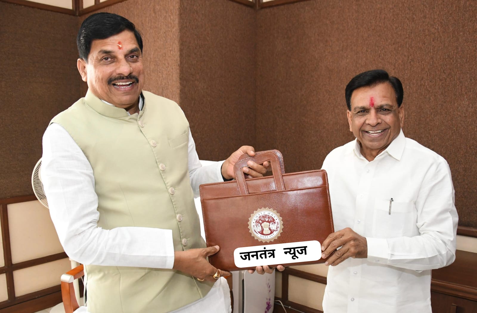 You are currently viewing प्रदेश का बजट पेश करने से पहले मप्र के डिप्टी सीएम और वित्त मंत्री जगदीश देवड़ा का बयान