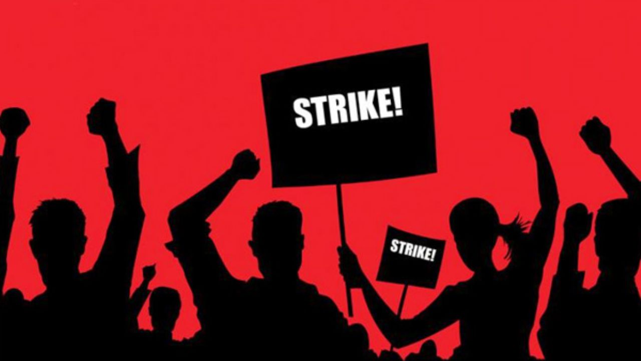 You are currently viewing Bharat Bandh: श्रमिक संगठनों की हड़ताल आज, एमपी के बैंक-सरकारी ऑफिस पर दिखेगा असर, इन मांगों को लेकर कर रहे विरोध