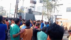 Read more about the article Indore News: फैक्ट्री आशा कंफेक्शनरी ने कर्मचारियों ने की हड़ताल, शोषण का आरोप लगाते हुए रखी ये मांगें