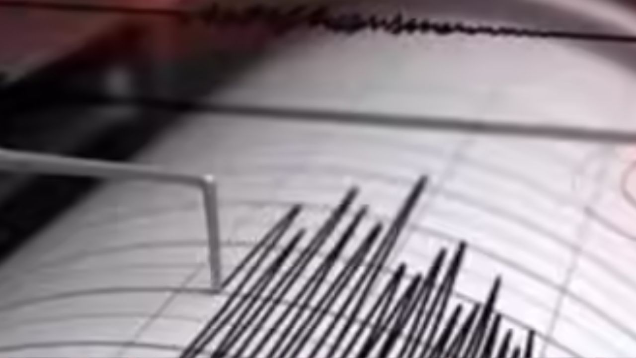 You are currently viewing दिल्ली NCR में भूकंप के झटके, जम्मू-कश्मीर और पंजाब में भी दिखा असर; 5.9 रही तीव्रता