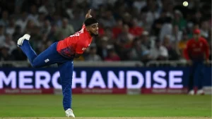 Read more about the article IPL 2026 में पाकिस्तानी मूल के खिलाड़ी की एंट्री, इस टीम में हुआ शामिल