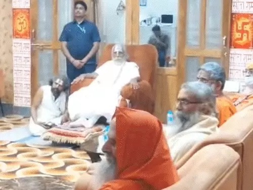 You are currently viewing राम मंदिर ट्रस्ट में बड़ा बदलाव: 9 संतों की धार्मिक समिति गठित, प्रवक्ता की होगी नियुक्ति; महासचिव और CEO के फैसले पर अभी मंथन जारी