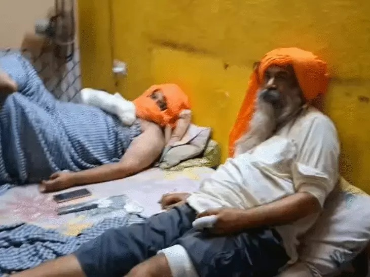 You are currently viewing Y+ सिक्योरिटी के बावजूद खालिस्तान विरोधी नेता मंड पर हमला, सुरक्षा पर उठे सवाल; 2 CRPF जवान तलब